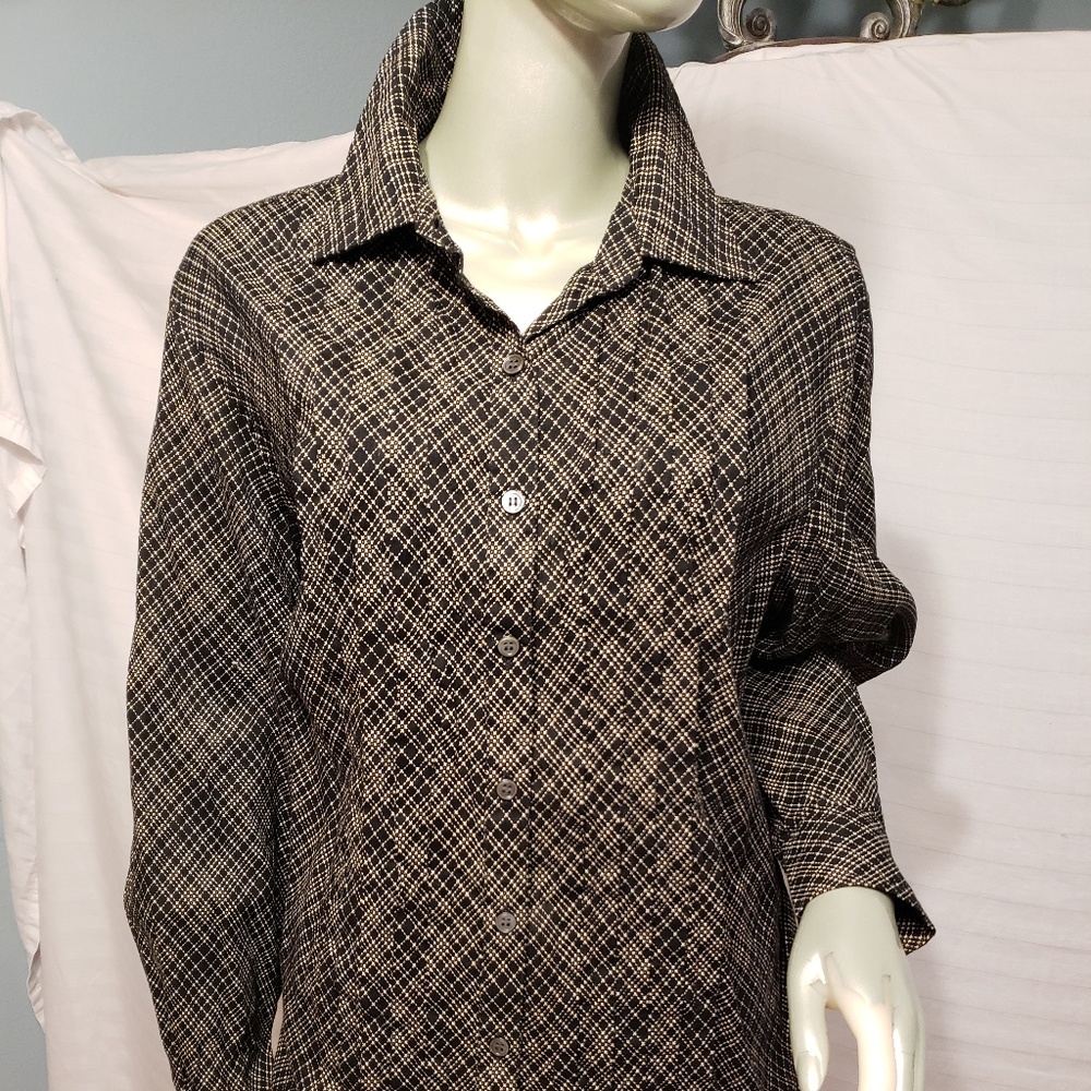 Charter Club 16W Black and White Tuxedo Blouse